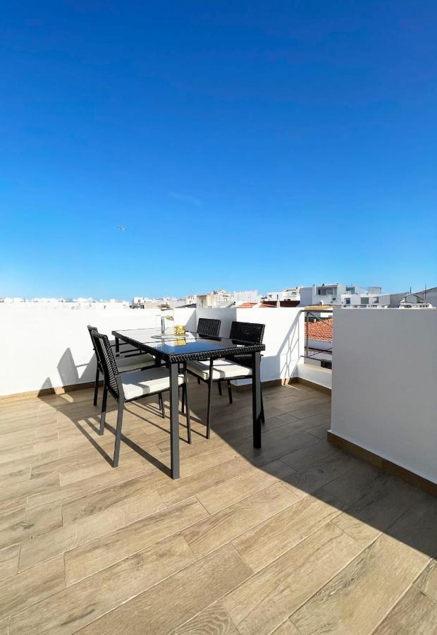 Sun Waves Beach Apartment Портиман Екстериор снимка